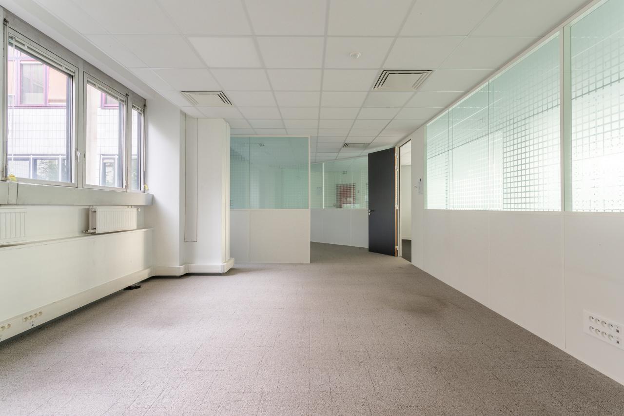 Bureau Fontenay-sous-Bois 712m² Location bureau Fontenay-sous-Bois Val-de-Marne OLBUR2107180 5